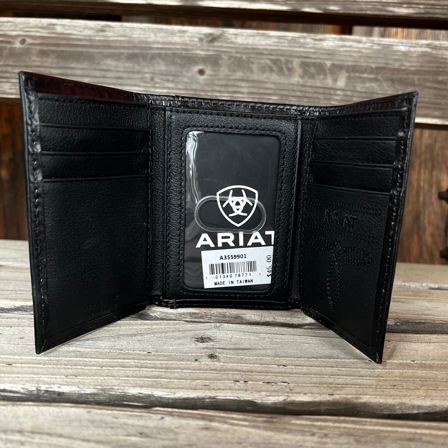 Black Floral Trifold | Ariat