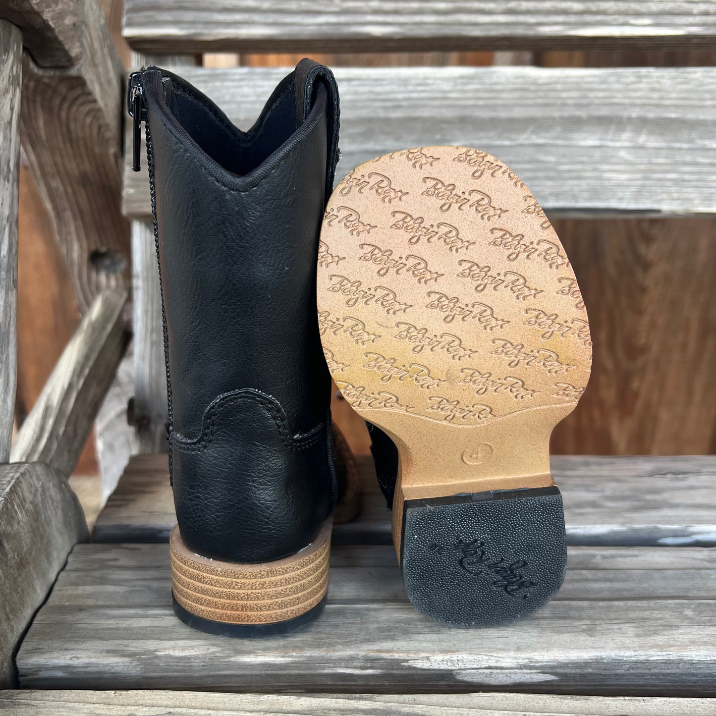 Gracie Cross Black | Blazin Roxx