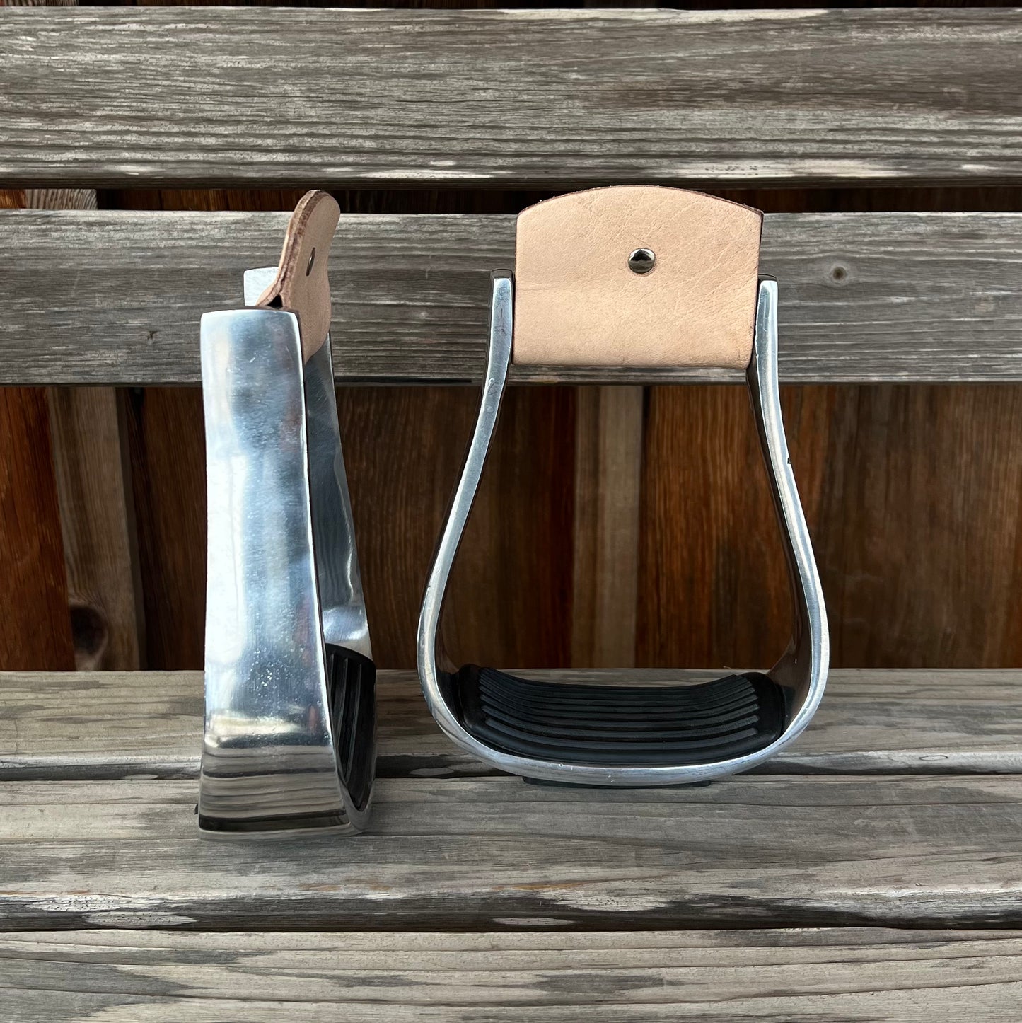 Aluminum Barrel Stirrups | Tough 1