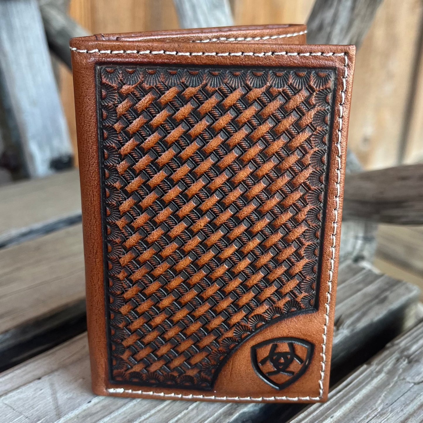 Basketweave Trifold Wallet | Ariat