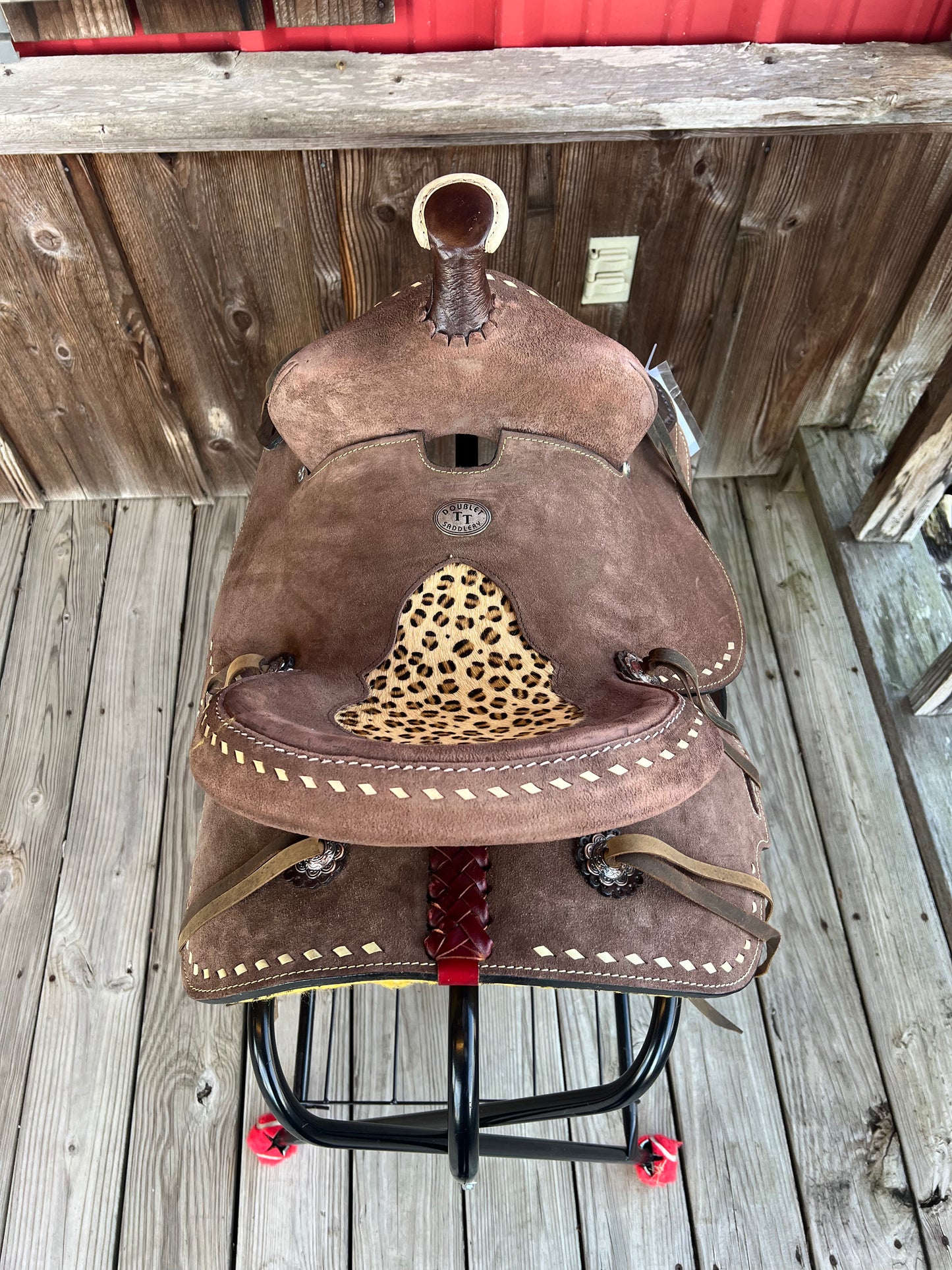 12" Cheetah Double T Saddlery