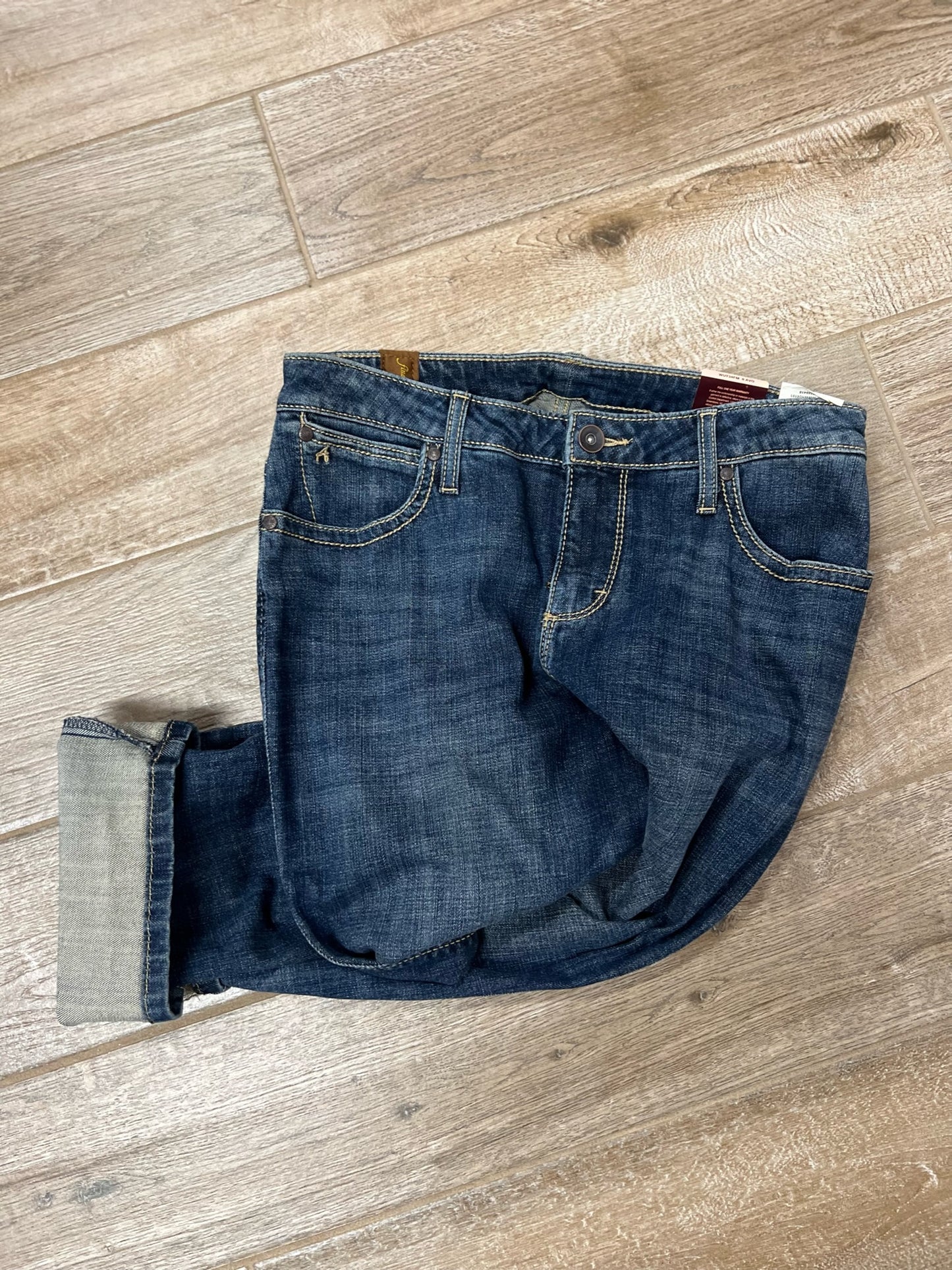 Denim Capris | Aura Womens