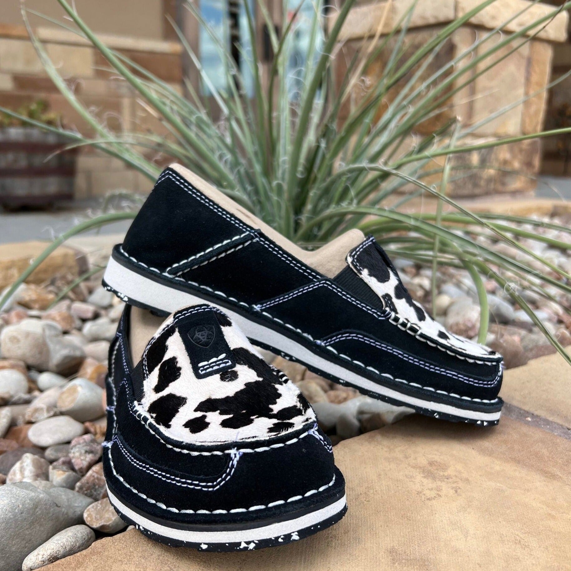 Cow Print Western Cruiser Shoes Ariat Women's Aloha Print Cruisers