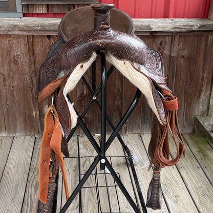 17" Saddle King