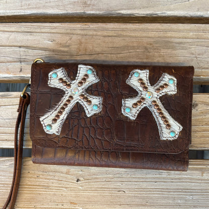 Alligator Cross Clutch