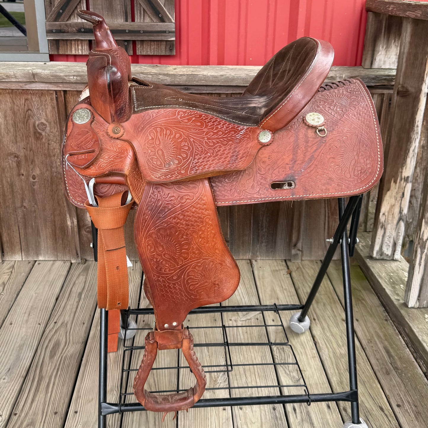 16" American Saddle