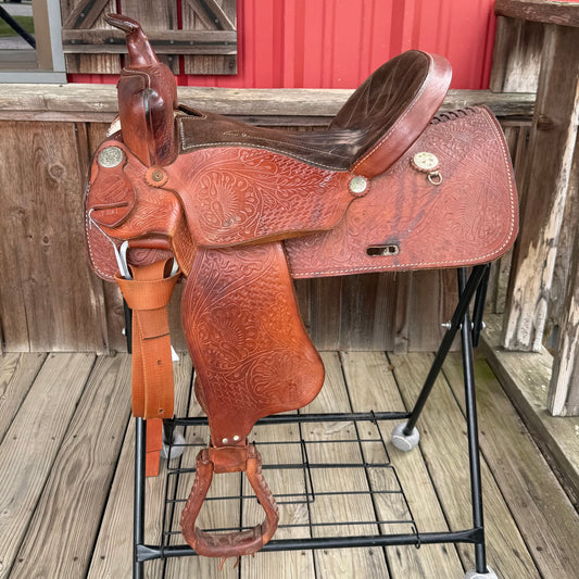 16" American Saddle
