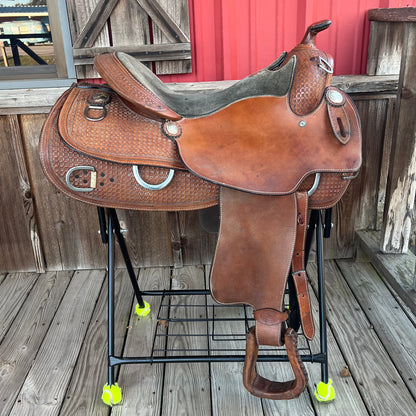 17" Double T Saddle